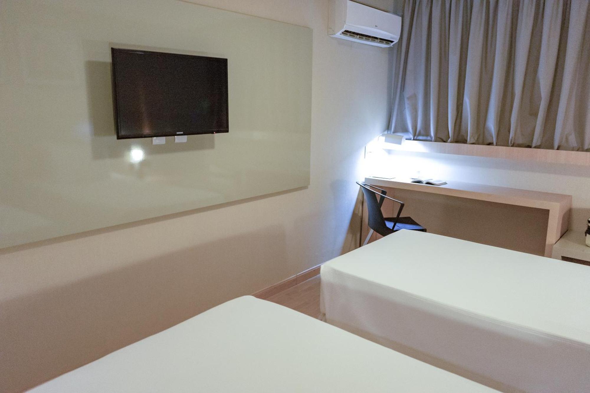 Intercity Montes Claros Exterior photo