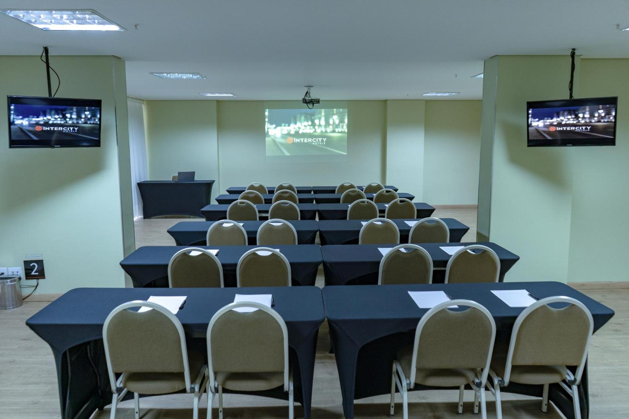 Intercity Montes Claros Exterior photo